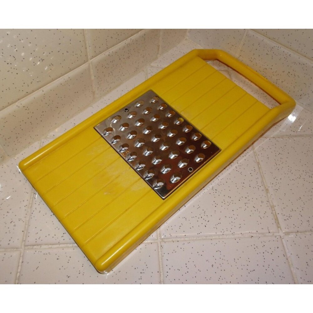 Vintage 70's Yellow Rubbermaid Cheese Grater kitsch retro kitchen